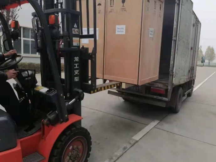 Delivery electromagnetic roasting machine to Canada