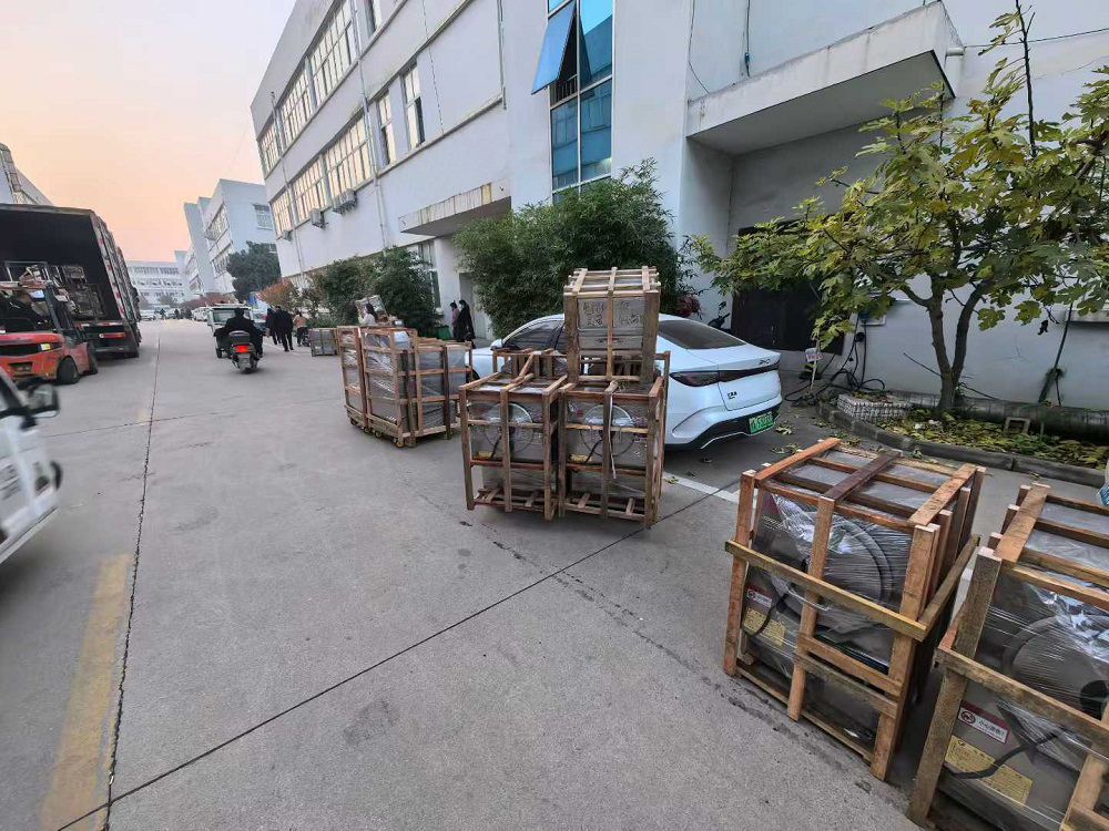 Forty electromagnetic food roasting machines have been dispatched